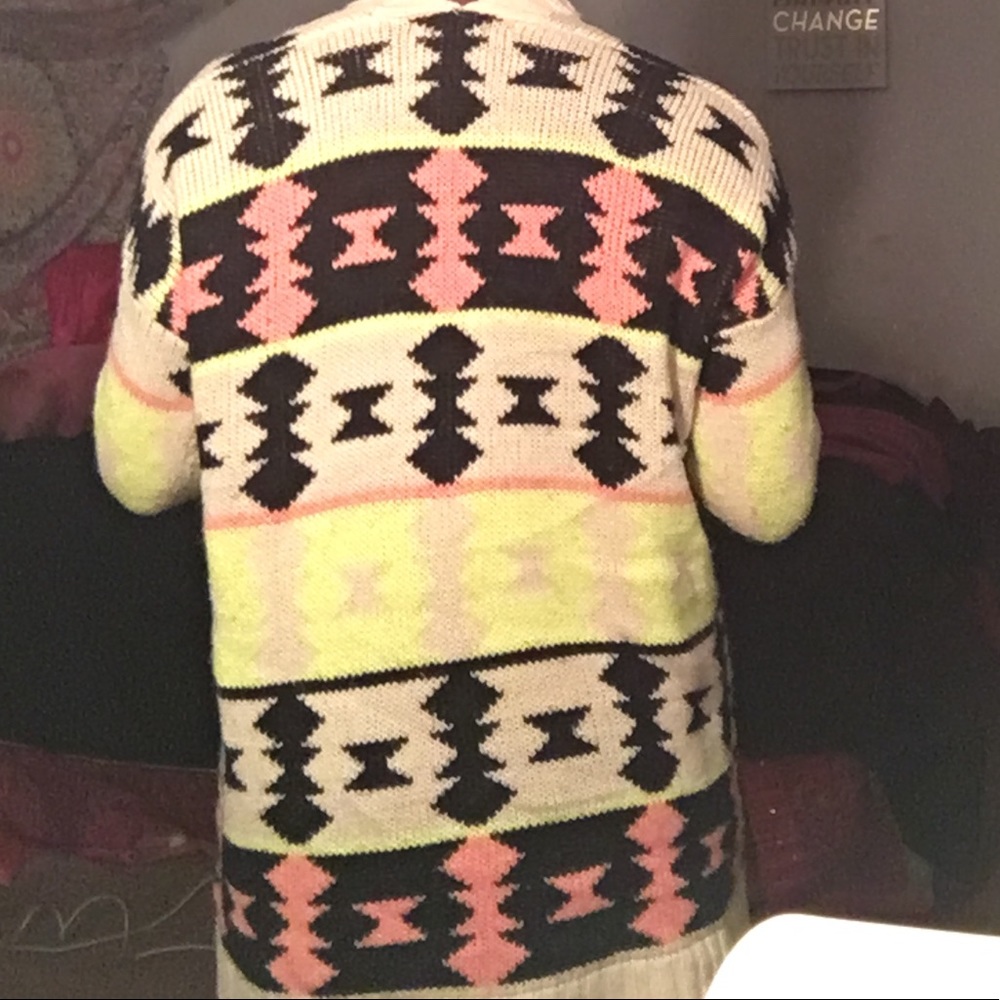 Cardigan - Picture 3 of 3